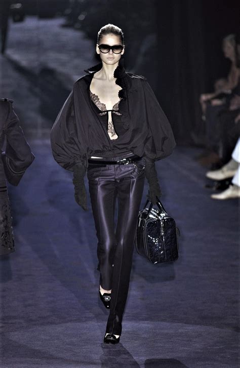 gucci 2004 2005|gucci runway 2005.